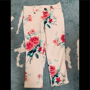 🌺👧🏻💜Floral legging for little girls
